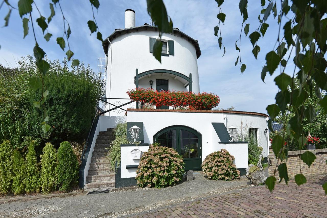 De Witte Molen Kranenburg Bed & Breakfast Kranenburg  Exterior photo